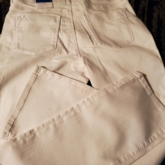 💄NWT Women's Apt. 9® Tummy Control Midrise Bootcut Jeans - Picture 7 of 10